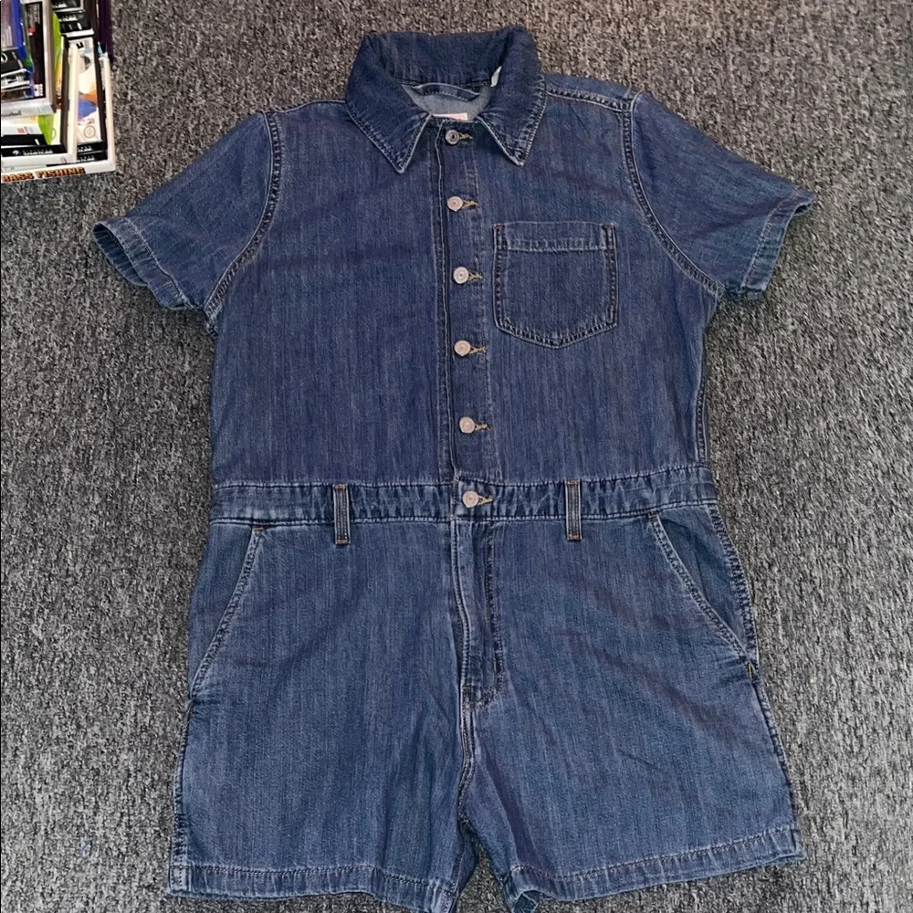 Women’s Levi’s Collared Button Down Denim Romper - Picture 2 of 9